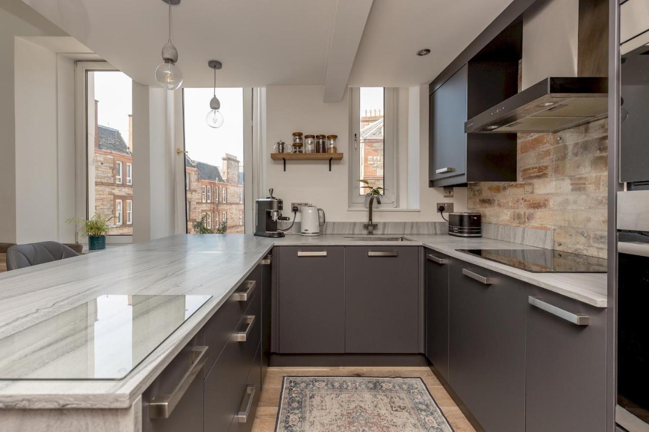 Pass The Keys Stunning 3 Bed Loft Style Apt With Free Parking Edynburg Zewnętrze zdjęcie